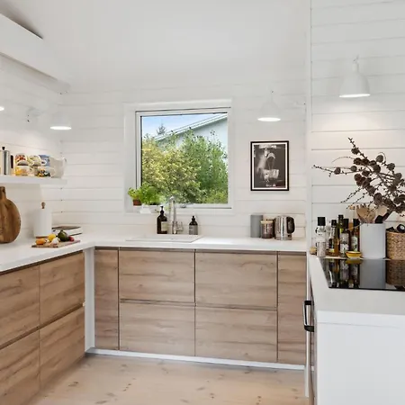 Lovely In With Kitchen Farevejle